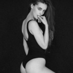 adelapatrascan Profile Picture