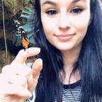 bebevivika Profile Picture