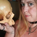 bettybonezer Profile Picture