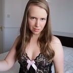 cece_d_93 Profile Picture