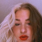 izzy33369 Profile Picture