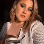 kirakoval Profile Picture