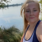 lauraswims Profile Picture