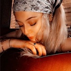 linzanne Profile Picture