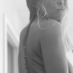 naturallynikkii Profile Picture