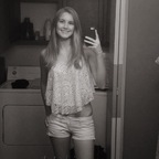 red_sonclare Profile Picture