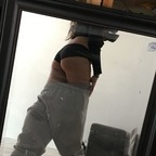 thai_thai Profile Picture