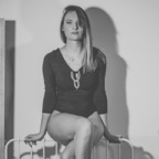 the_snowwhite Profile Picture