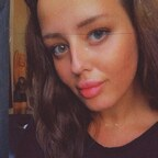 tianitje Profile Picture