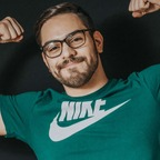 tragicgaynerd Profile Picture