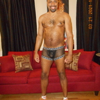 u33247618 Profile Picture